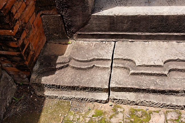 43-Prasat Muang Khaek-024